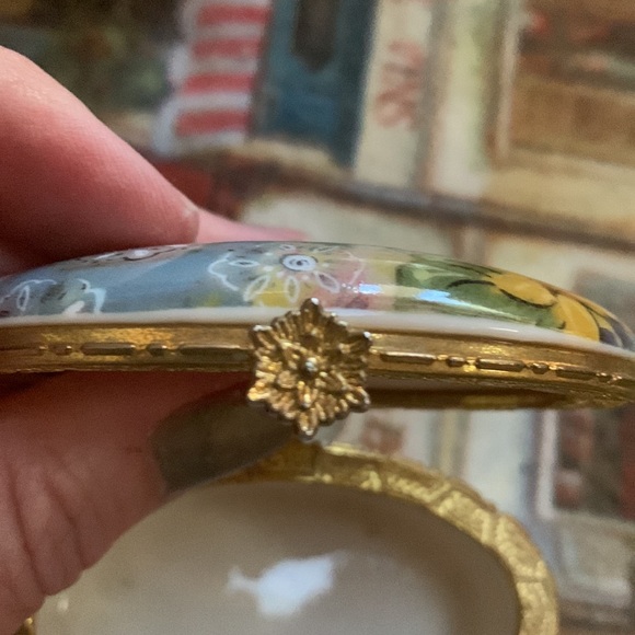 Found vintage. Demdaco hearts hinged Trinket Box - Picture 7 of 7